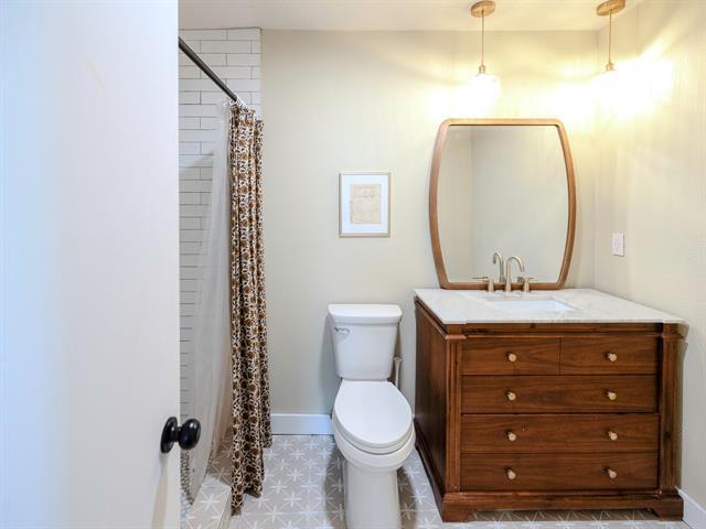 Building Photo - 2207 Marble Falls Dr