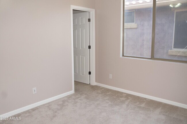 Building Photo - 3829 E Morelos St