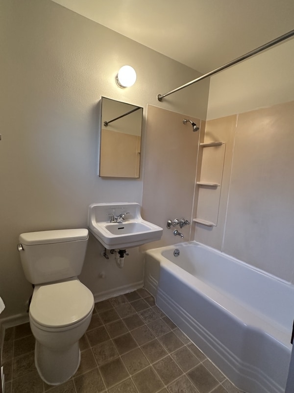 Building Photo - 5926 Fauntleroy Wy SW