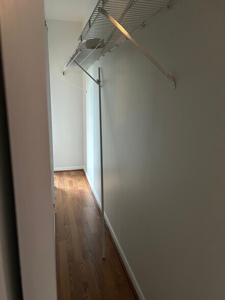 walk in closet - 115 Polifly Rd