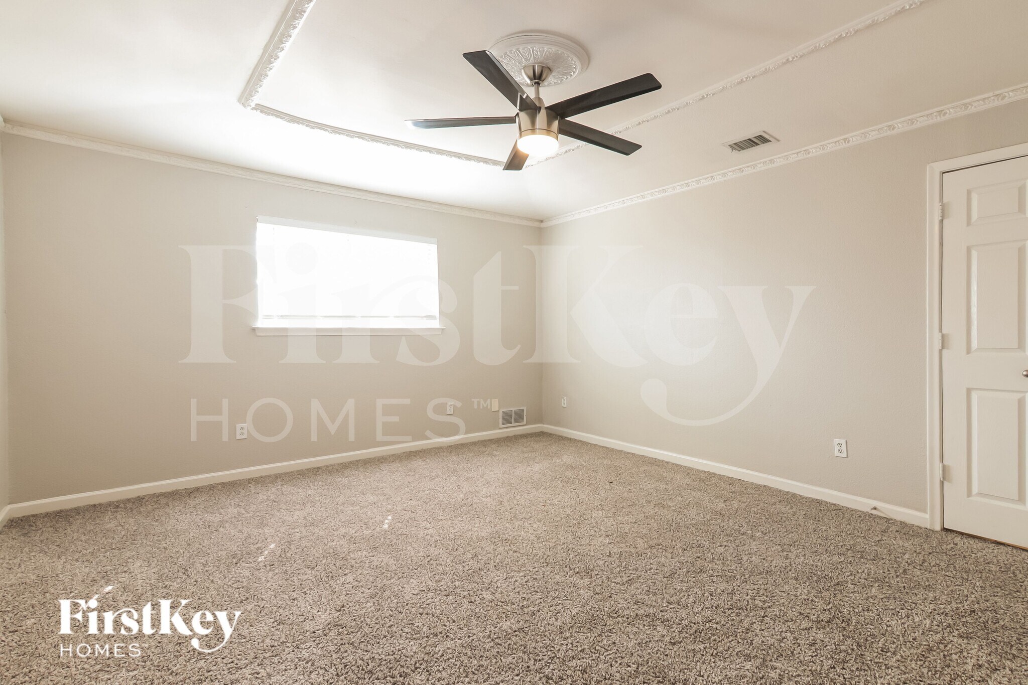 Building Photo - 3413 Valley View Ln