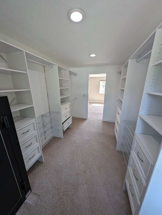 Building Photo - Large 4 Bedroom Home for rent in PO - Over Two Acres and Room to Roam!