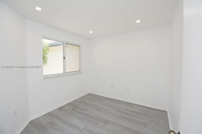 Building Photo - 8635 SW 152nd Ave