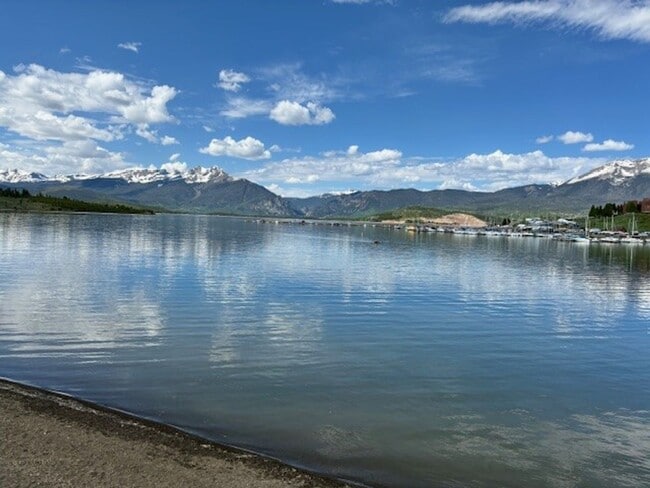 Building Photo - Summer Seasonal Rental- Anchorage East 11