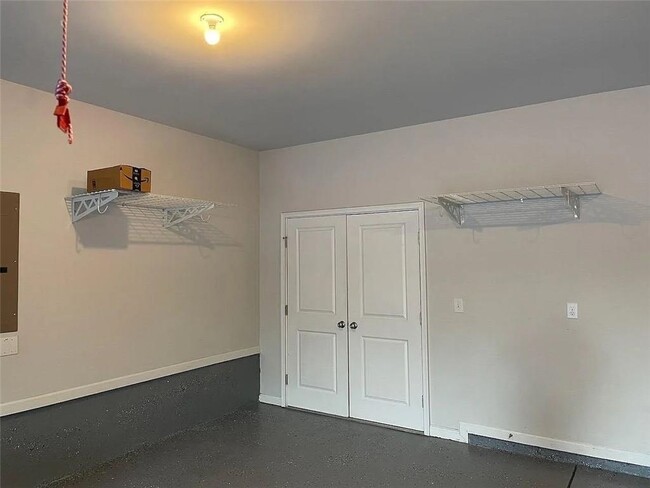 Building Photo - 4010 Maypop Ln