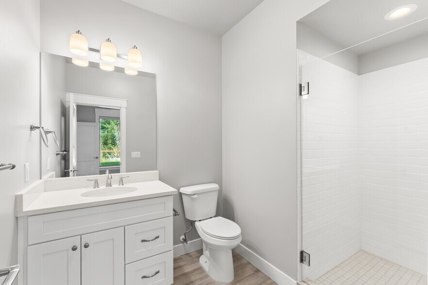 Building Photo - 10374 S Sage Canal Way