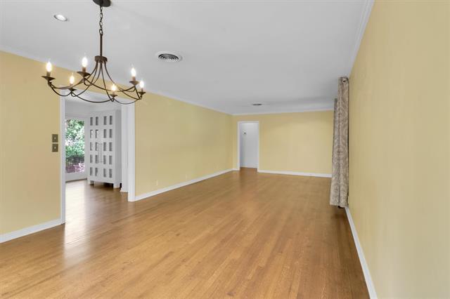 Building Photo - 5024 Rexton Ln