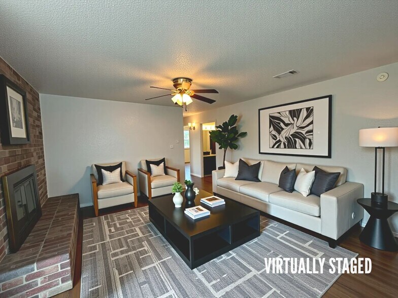 Building Photo - 2209 Wheeler Ave