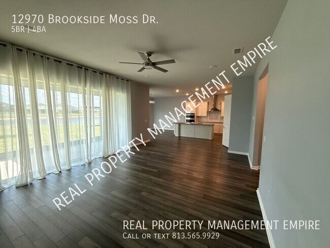 Building Photo - 12970 Brookside Moss Dr
