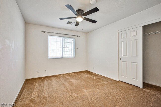 Building Photo - 6332 Bunch Grass Ct