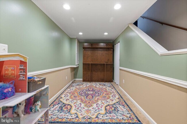 Building Photo - 21 Nickelby Ct