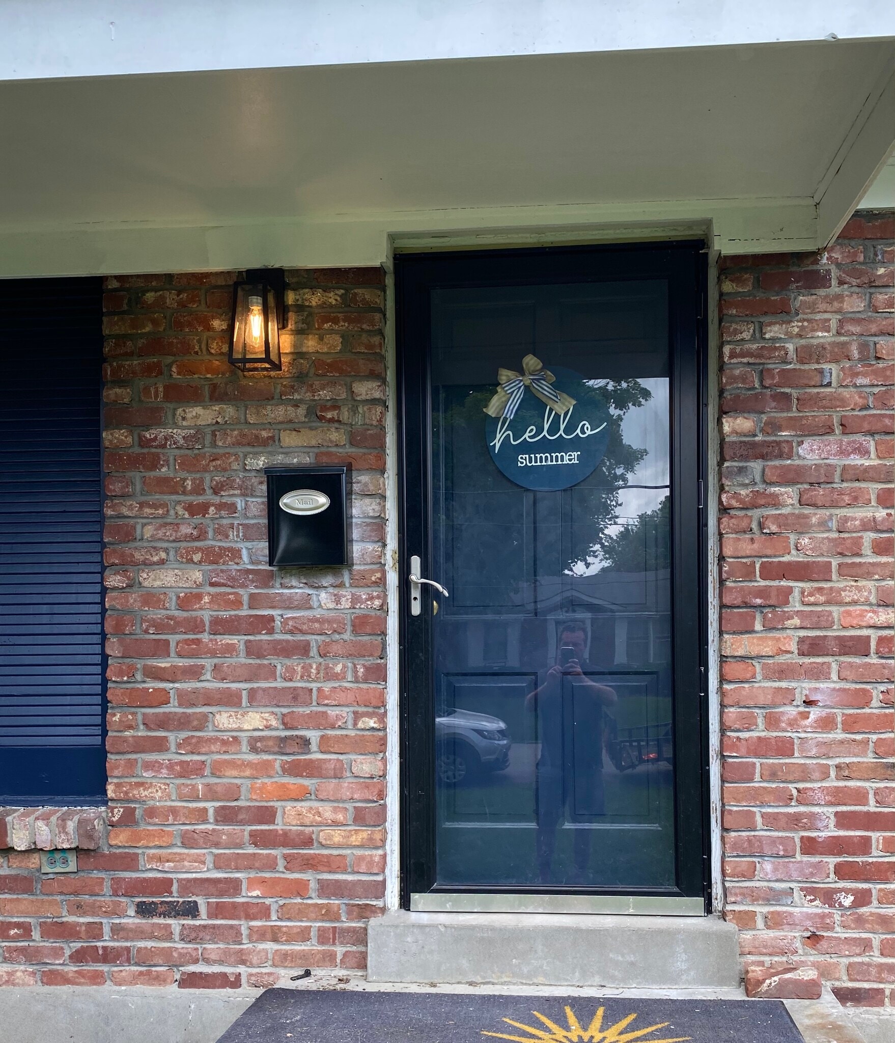 Building Photo - 8003 Broadfern Dr