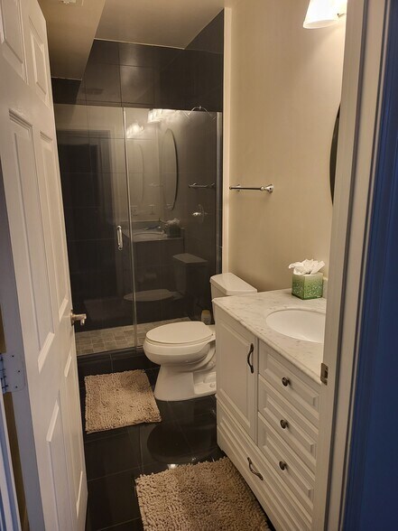 Building Photo - 25580 Fishers Hill Ct