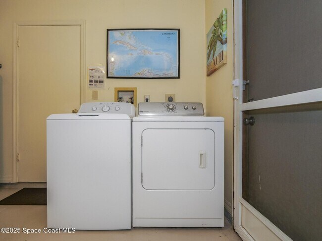 Building Photo - 2103 31st Ave