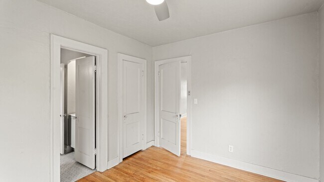 Building Photo - 318 NW 27th St