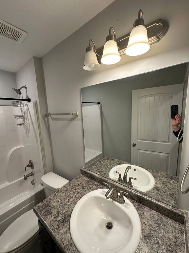 Building Photo - Olive Branch Schools- IMMEDIATE MOVE IN!!! 3 BR/2 BA