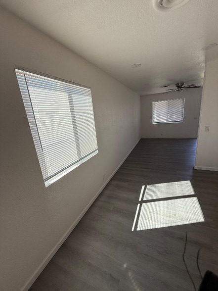 Building Photo - 274 E California St