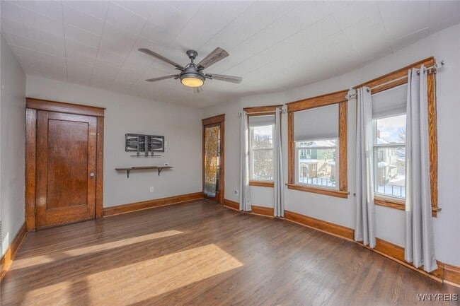 Building Photo - 20 Tacoma Ave