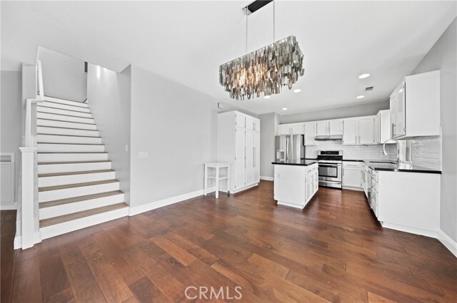 Building Photo - 10016 Albee Ave