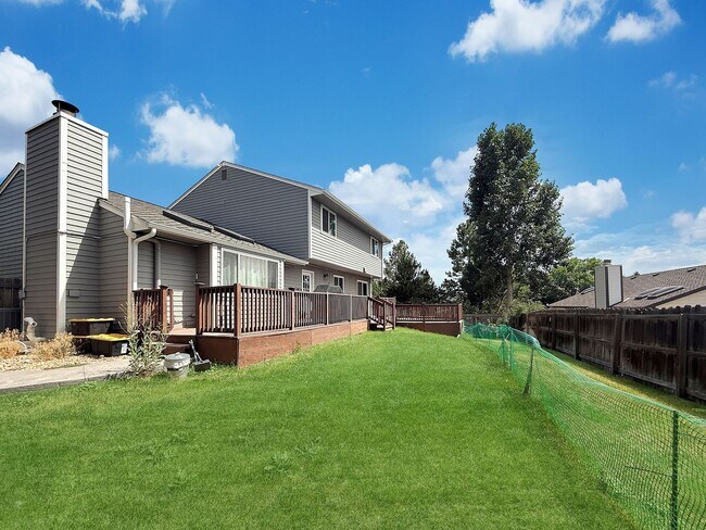 Building Photo - $0 DEPOSIT OPTION. SPACIOUS 4-BEDROOM CENT...