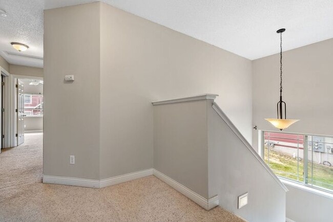 Building Photo - $2,500 | 4 Bedroom, 3.5 Bathroom Multi Flo...