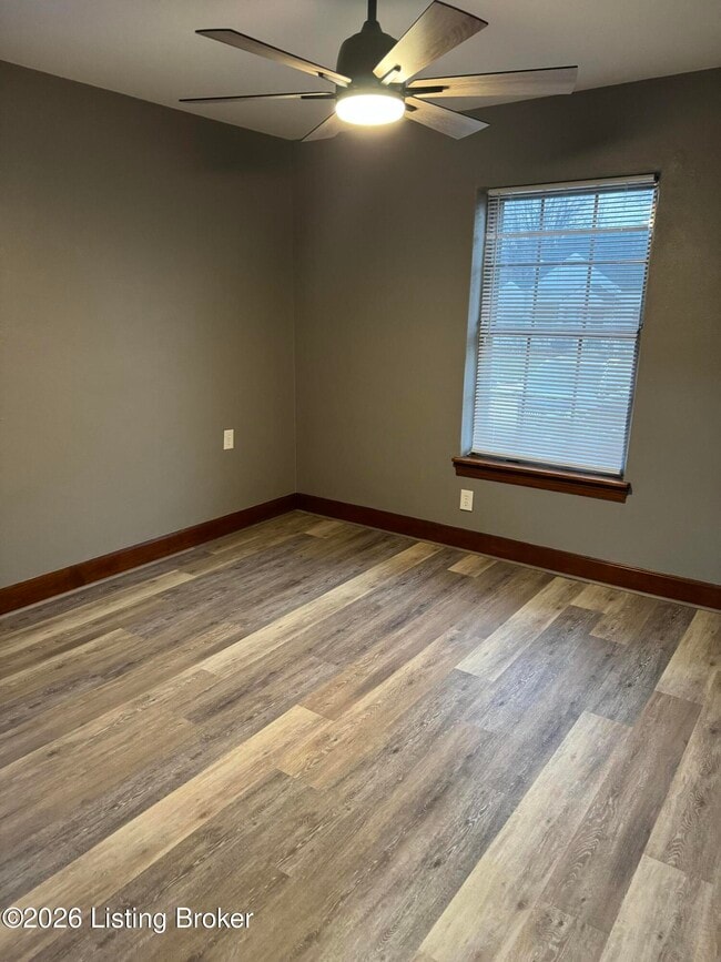 Building Photo - 1777 Bernheim Ln