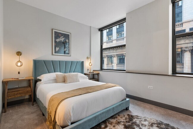 Building Photo - 29 S LaSalle St