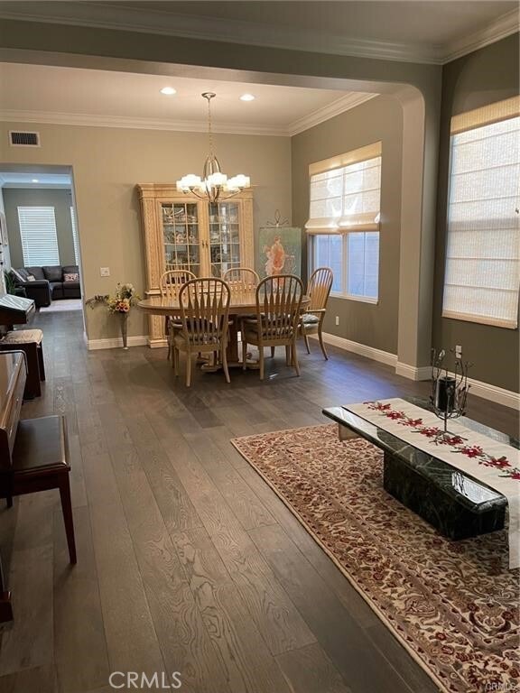 Building Photo - 6 Carpenteria