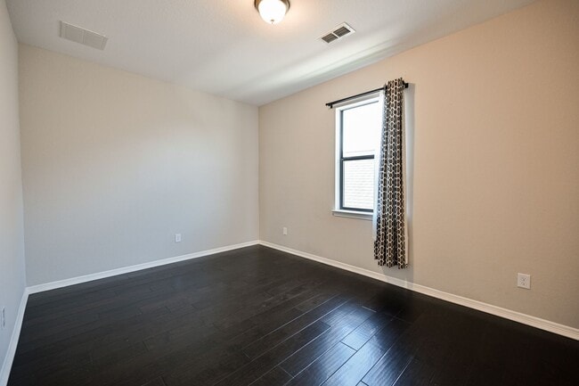 Building Photo - Lakefront Luxury Rental in Cross Creek Ranch