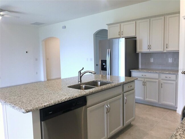 Building Photo - 129 Bella Verano Way