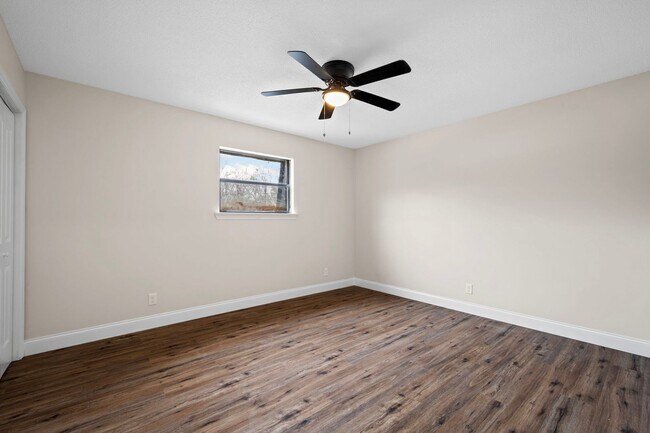 Building Photo - 3334 Gundy Dr