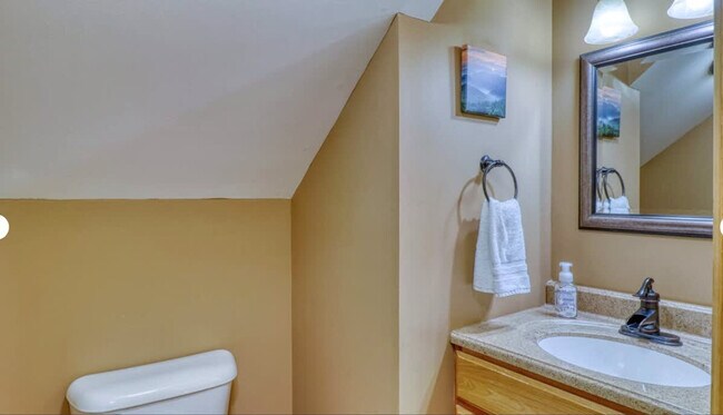 Building Photo - 277 Echo Ridge Rd