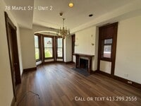Building Photo - 78 Maple St