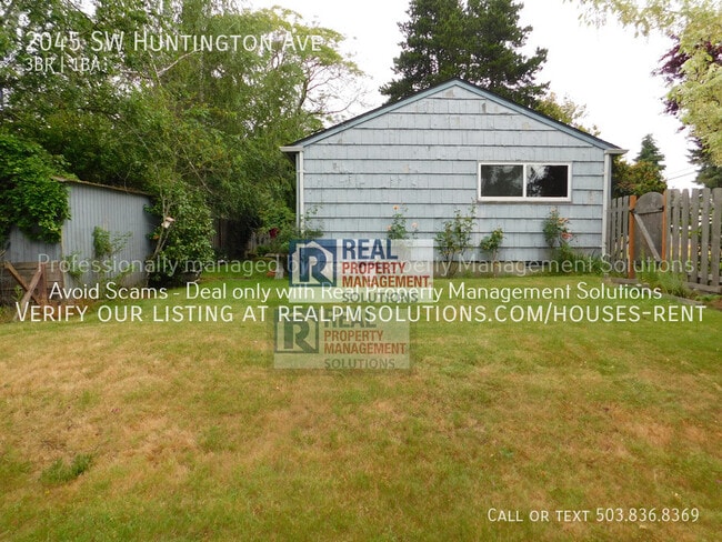 Building Photo - 2045 SW Huntington Ave