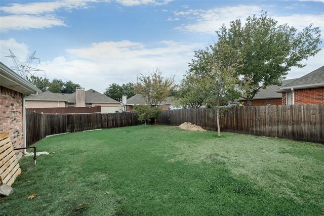 Building Photo - 1152 San Saba Dr