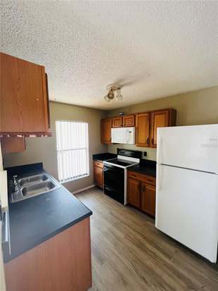 Building Photo - 1653 Eagle Creek Cir