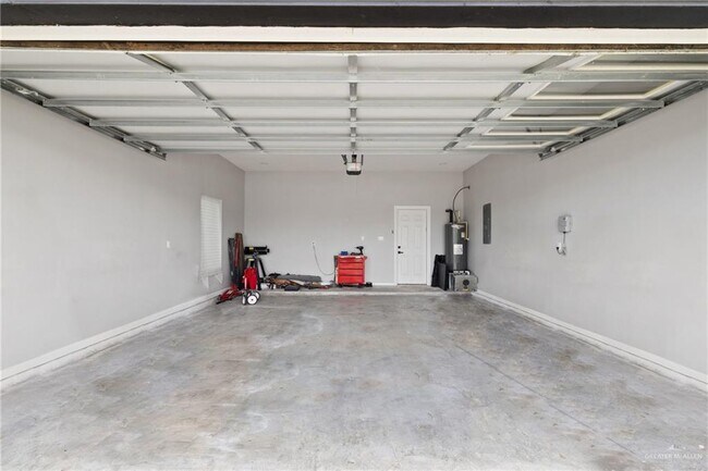 Building Photo - 16 Isabella Grace St