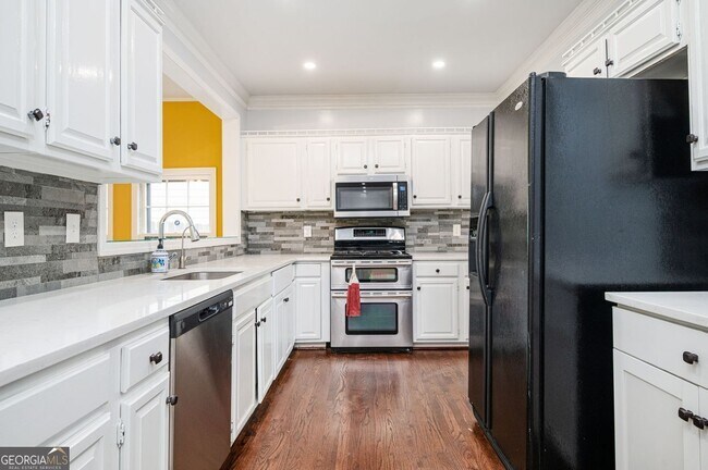 Building Photo - 983 Bridgegate Dr NE