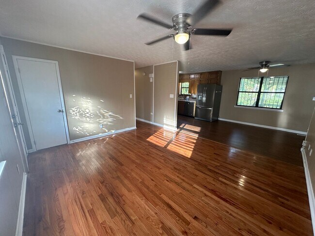 Building Photo - 419 Permita Ct