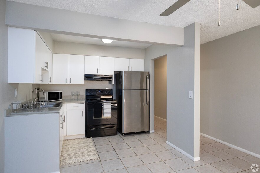 Interior Photo - Uptown Townhomes