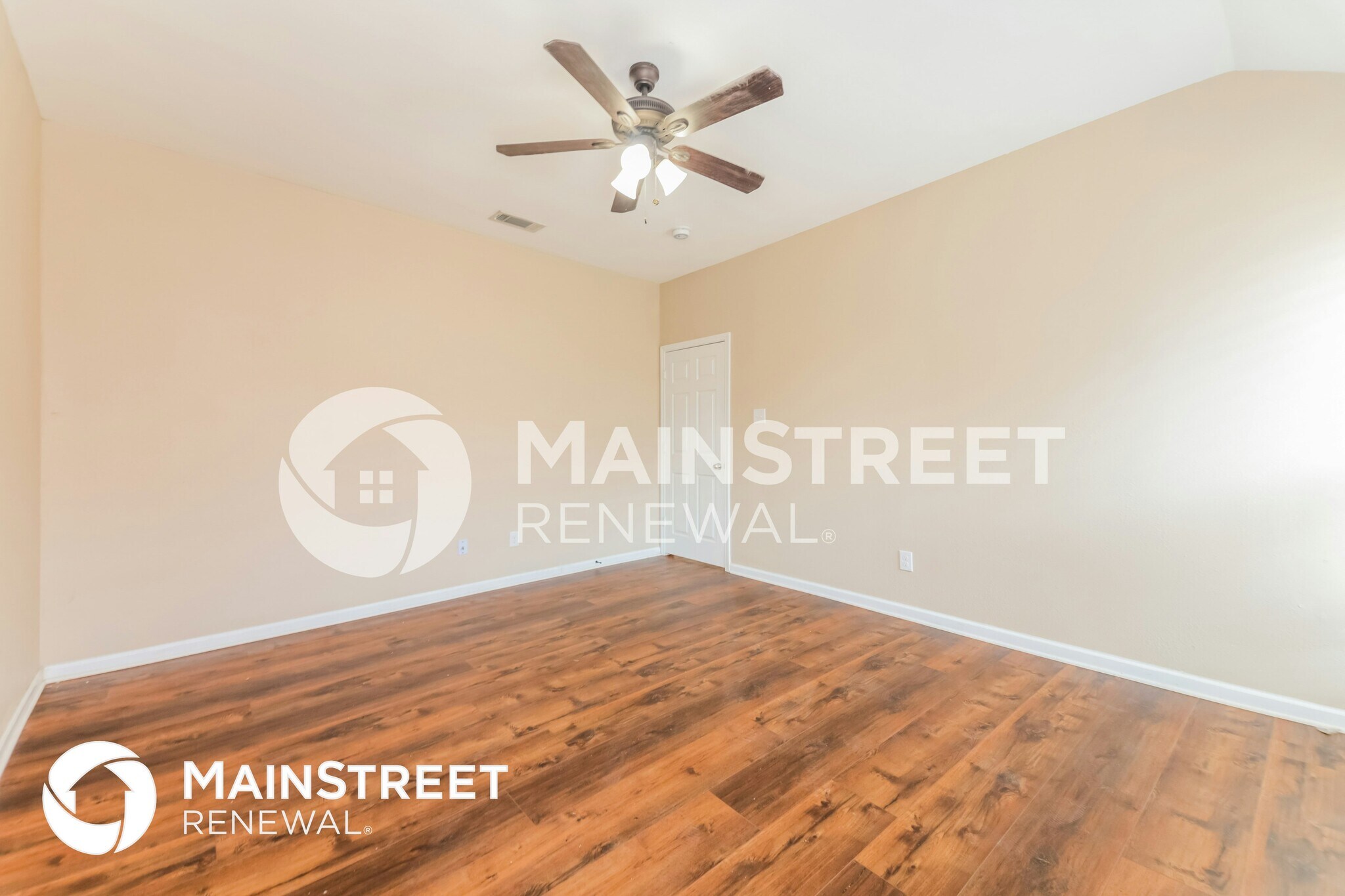 Building Photo - 9306 Chimneywood Dr