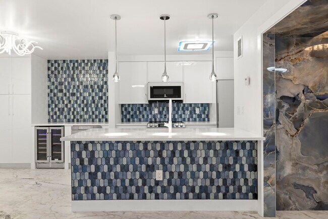 Building Photo - 5306 Santa Rosa Ct