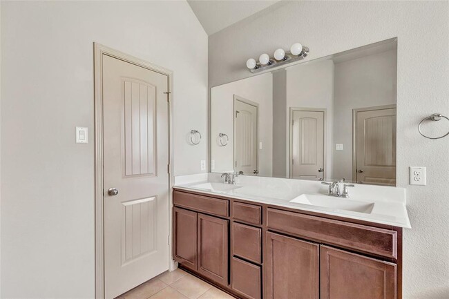 Building Photo - 17010 Colt Creek Ct