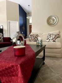 Building Photo - For Rent in Shannon Ranch!