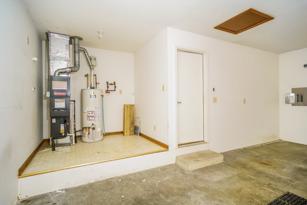 Building Photo - 5349 Tracey Jo Rd