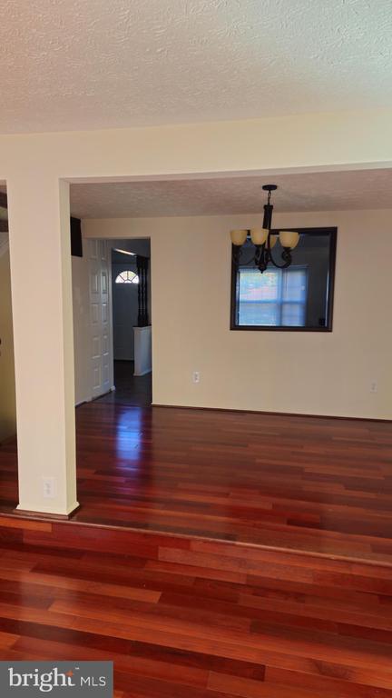 Building Photo - 8123 Steeple Chase Ct