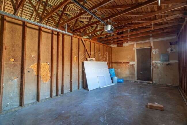 Building Photo - 7357 Kelley Dr