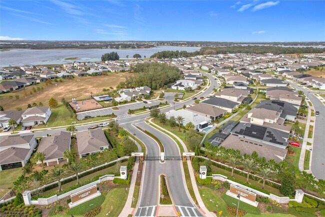 Building Photo - 3276 Windbeam Ct