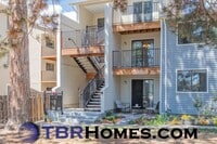 Building Photo - 7855 Barbara Ann Dr