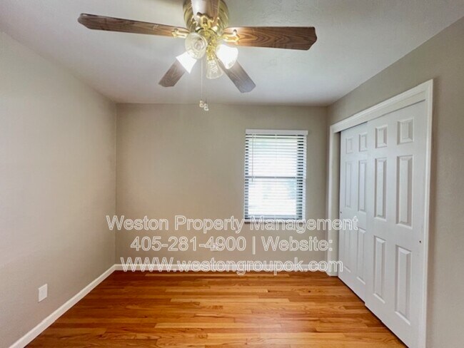 Building Photo - 3912 NW 56th St